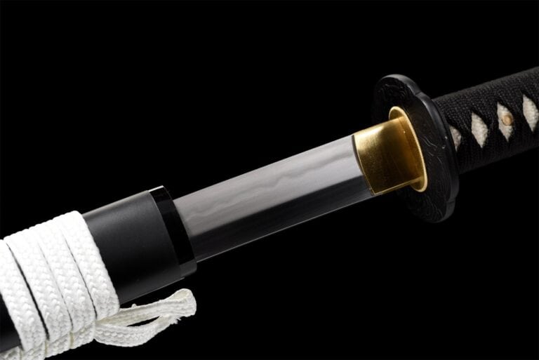 Zwarte Katana Met Witte Touw